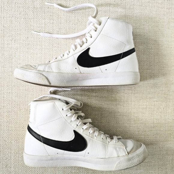 Nike Blazer Mid ‘77 Vintage GS White Black Youth 7Y Womens 8 Sneakers DA4086-100 - Picture 3 of 9